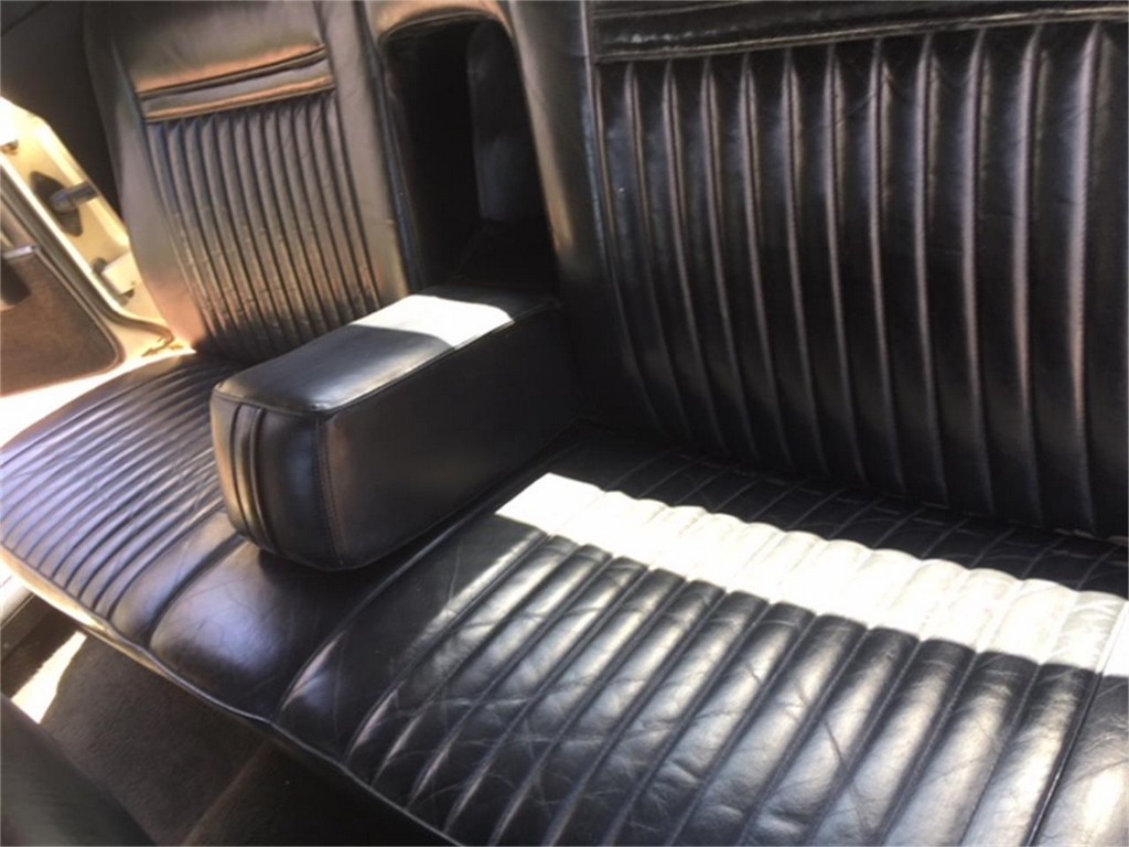 1965 Ford Mustang K-Code 2+2 Fastback - Image 11