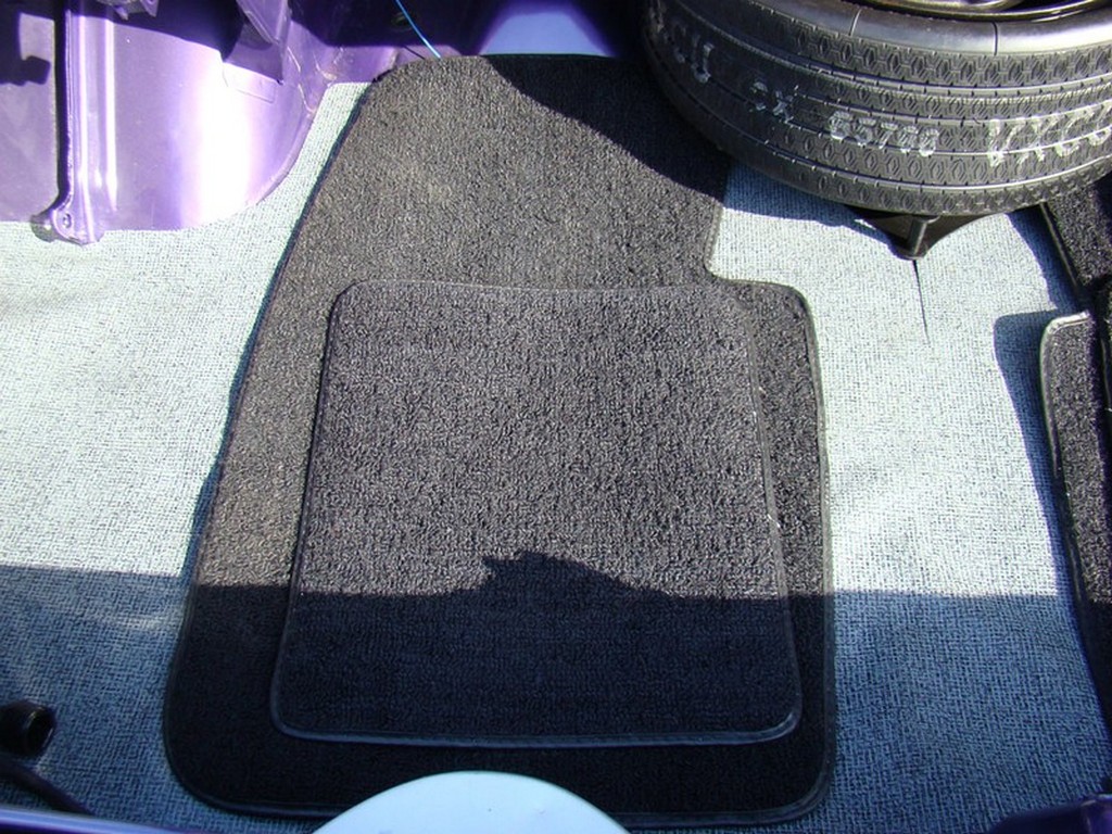 1970 Dodge Challenger R/T - Image 8