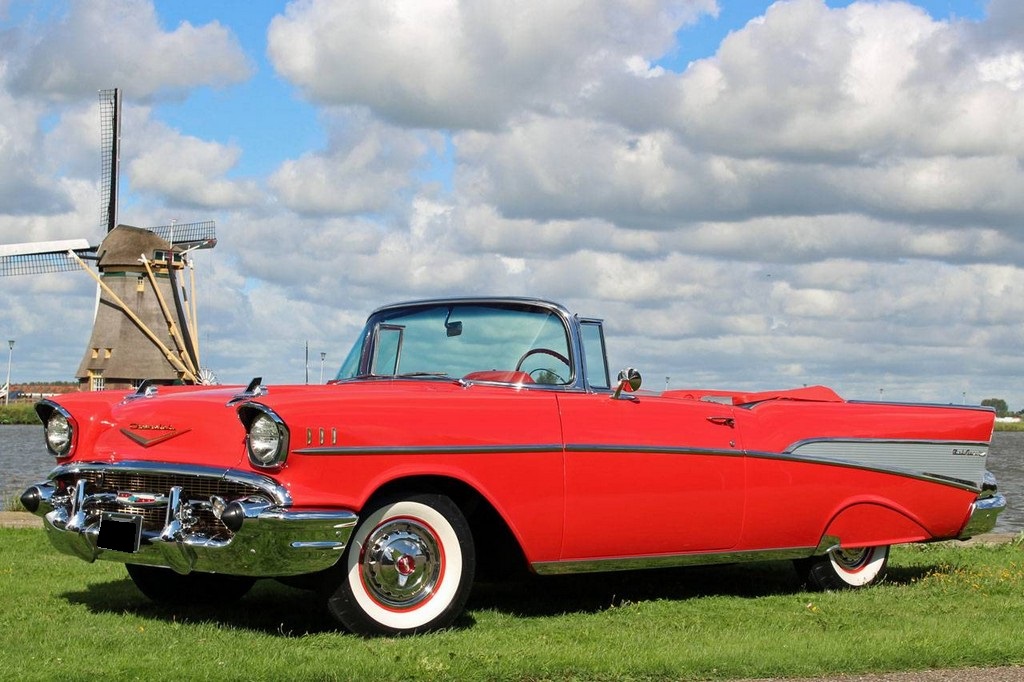 1957 Chevrolet Bel Air Convertible - Image 2