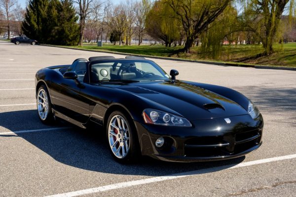 2005 Dodge Viper SRT-10 Roadster