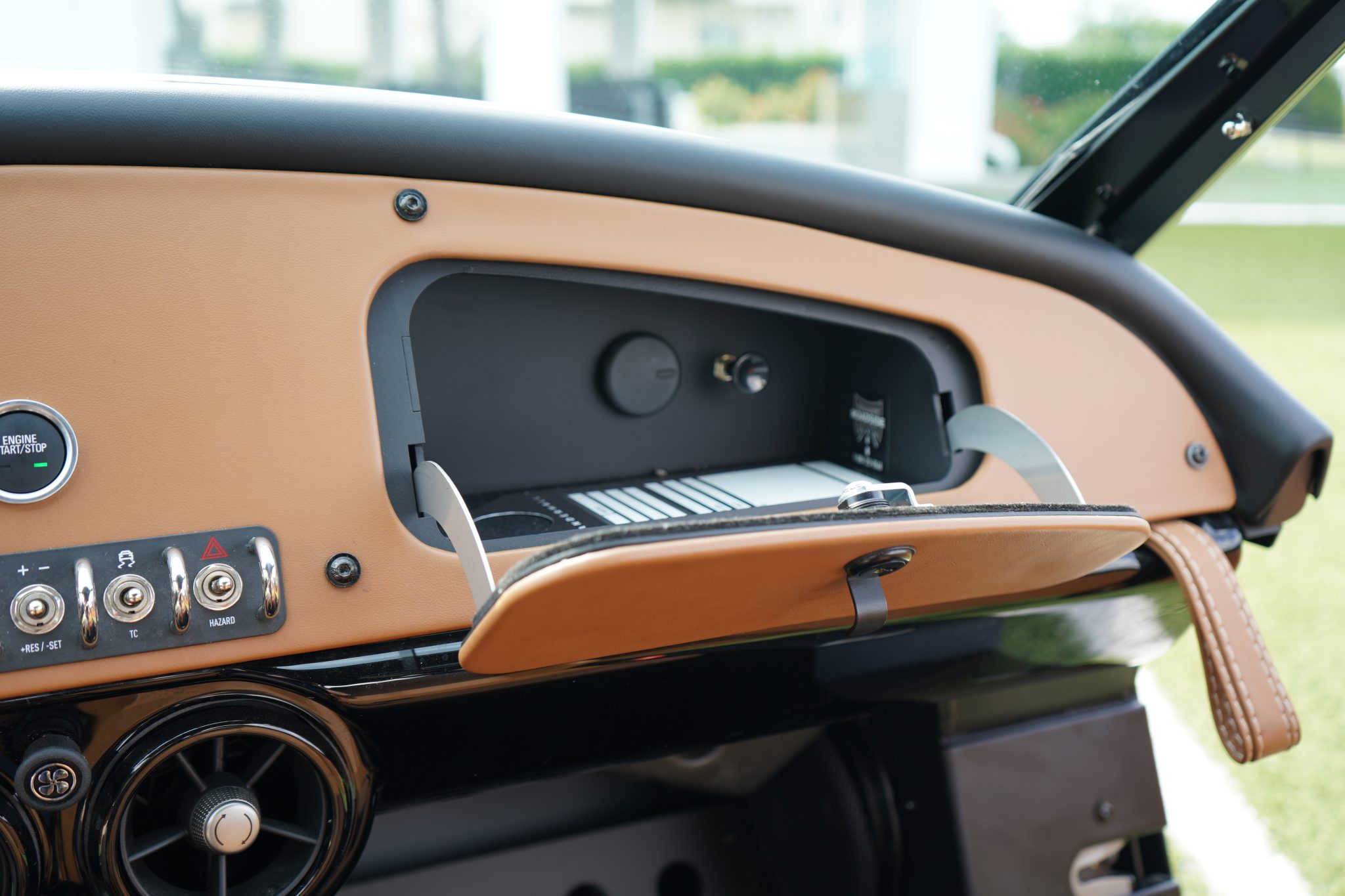 2024 Vanderhall Carmel - Image 24