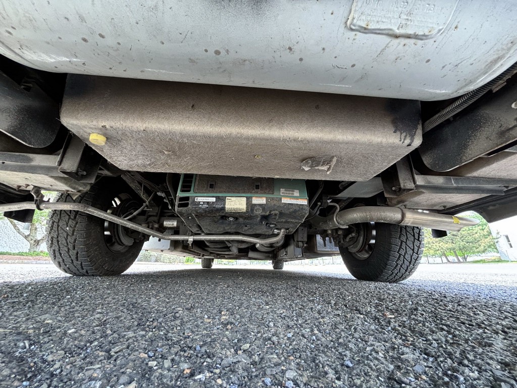 2007 Chevrolet Express 3500 / Roadtrek 210 Versatile – Online Sale - Image 41