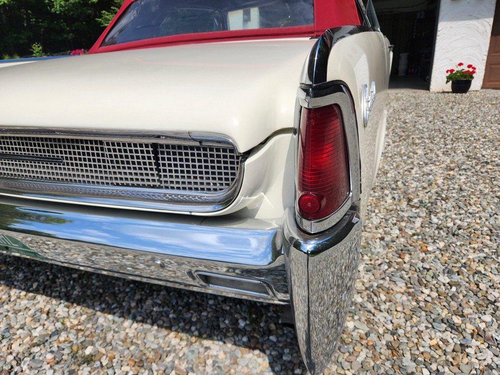 1961 Lincoln Continental Convertible - Online Sale - Image 21