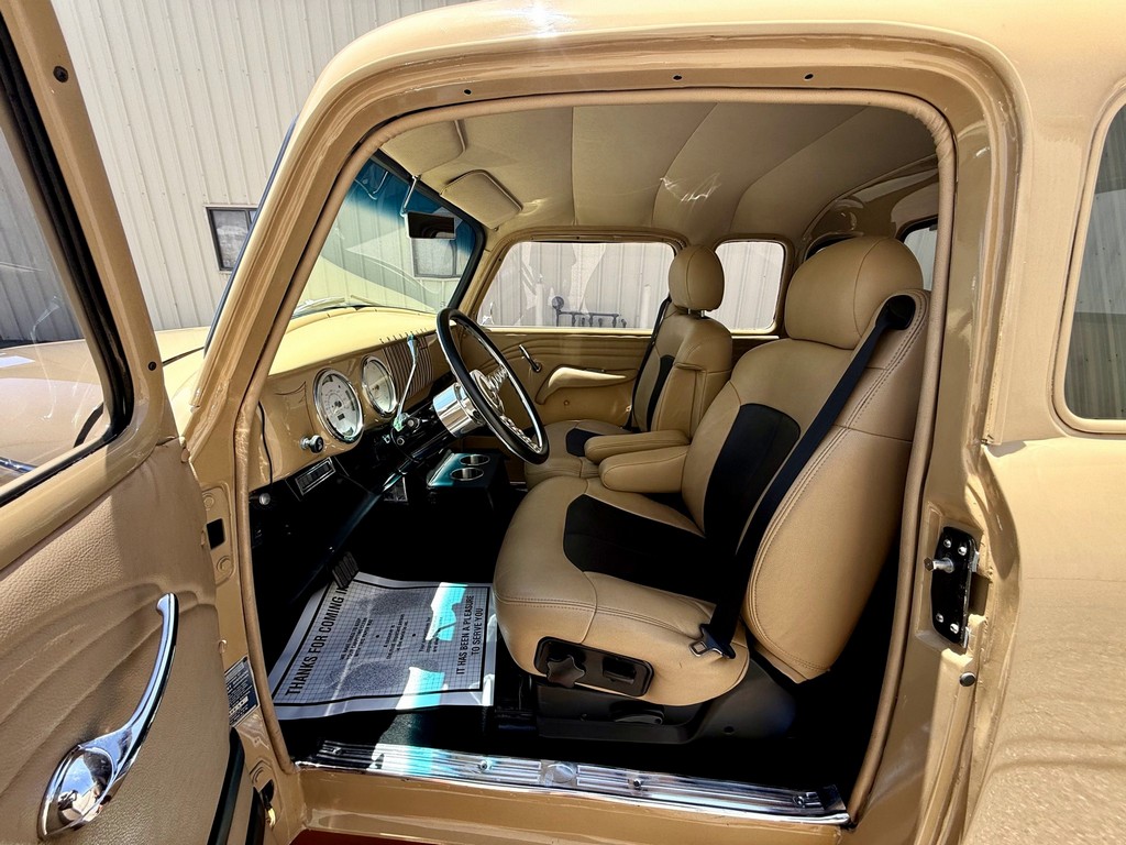 1954 Chevrolet 3100 7-Window Extended Cab Pickup (Restomod) – Online Sale - Image 16