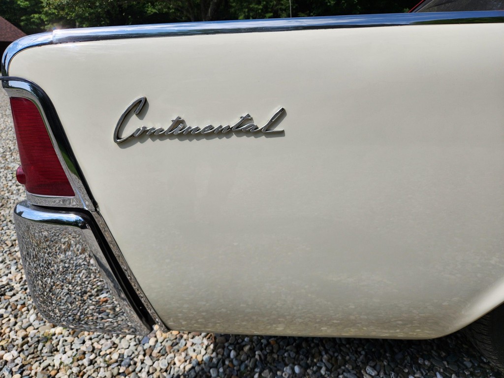 1961 Lincoln Continental Convertible - Online Sale - Image 29