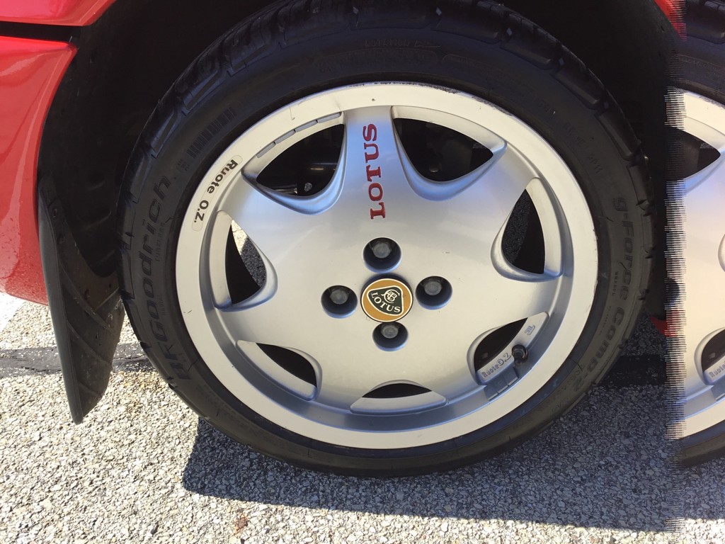 1991 Lotus Elan SE – Online Sale - Image 29