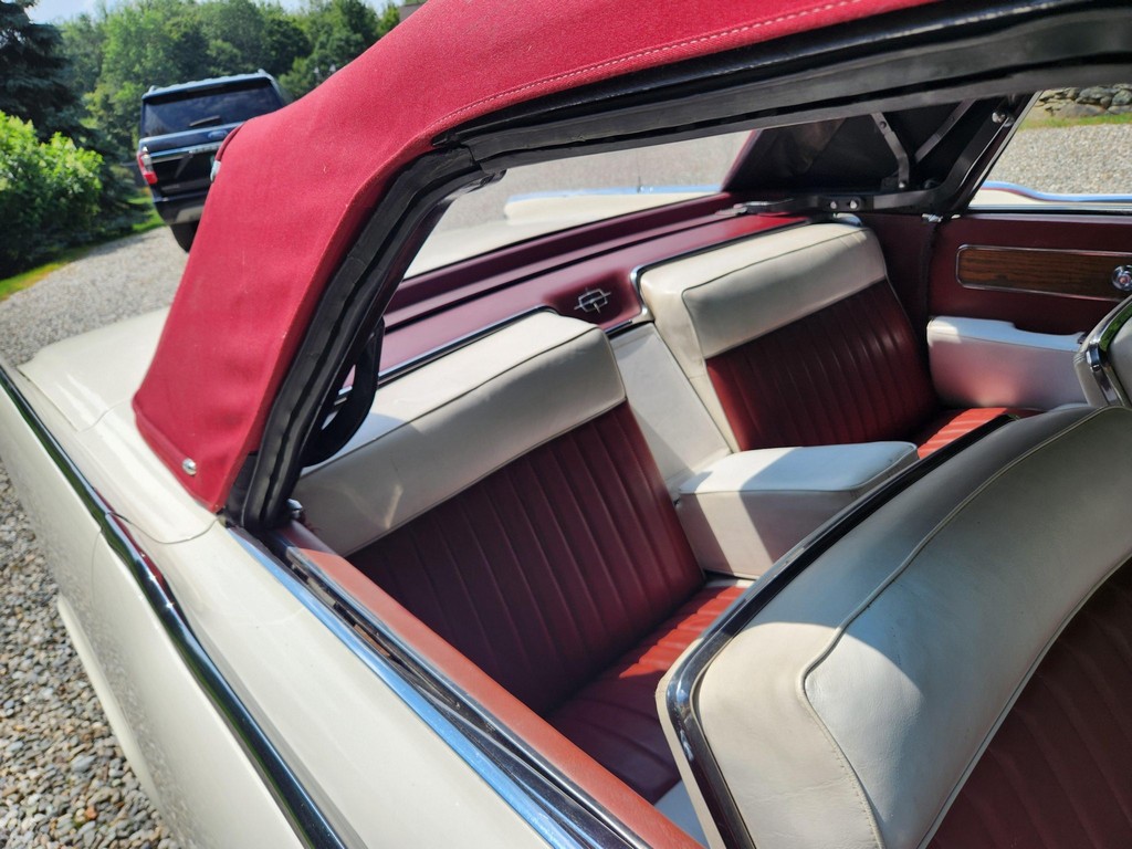 1961 Lincoln Continental Convertible - Online Sale - Image 40