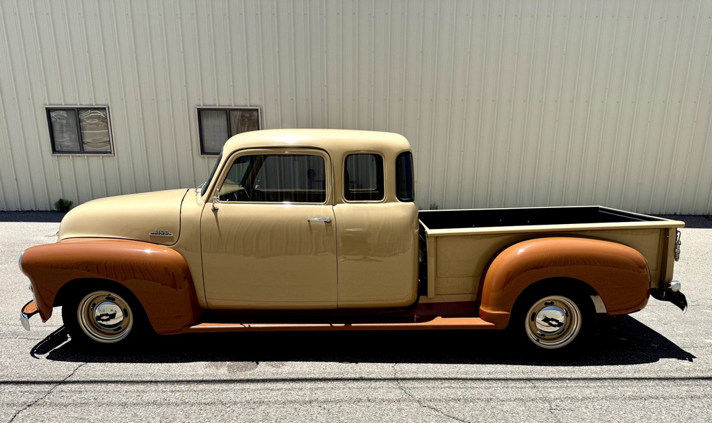 1954 Chevrolet 3100 7-Window Extended Cab Pickup (Restomod) – Online Sale - Image 59