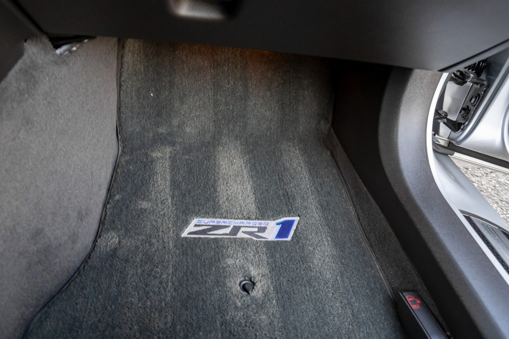 2009 Chevrolet Corvette ZR1 3ZR - Online Sale - Image 73