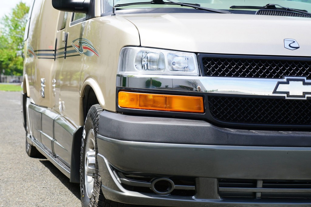 2007 Chevrolet Express 3500 / Roadtrek 210 Versatile – Online Sale - Image 100