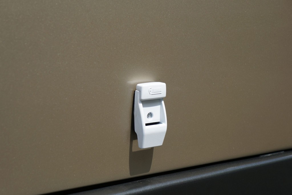 2007 Chevrolet Express 3500 / Roadtrek 210 Versatile – Online Sale - Image 108