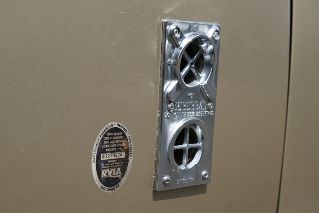 2007 Chevrolet Express 3500 / Roadtrek 210 Versatile – Online Sale - Image 110