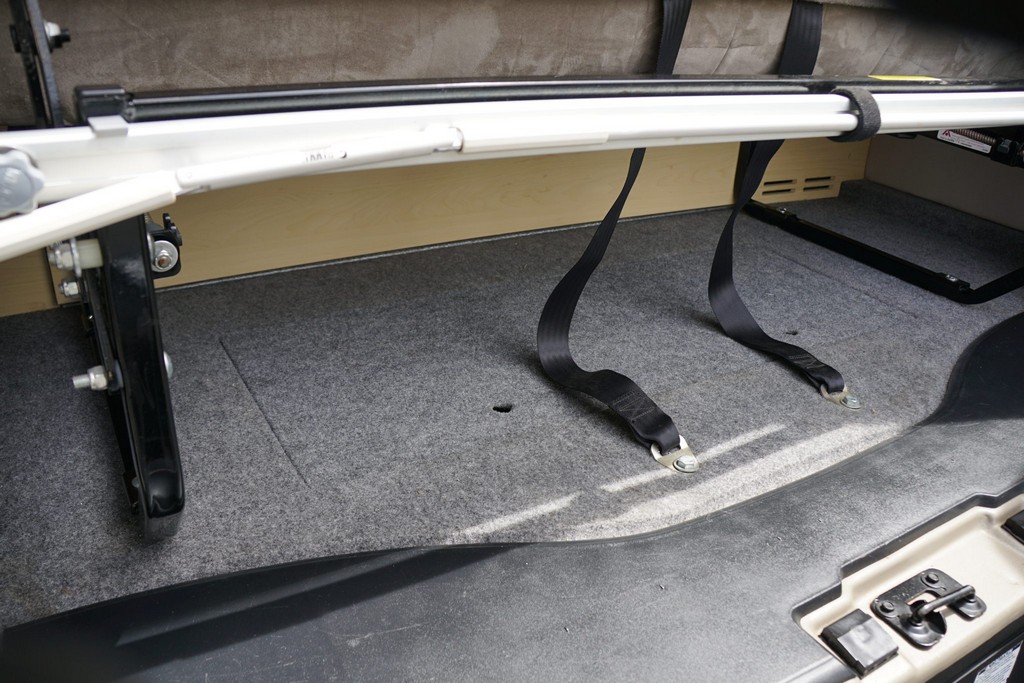 2007 Chevrolet Express 3500 / Roadtrek 210 Versatile – Online Sale - Image 127