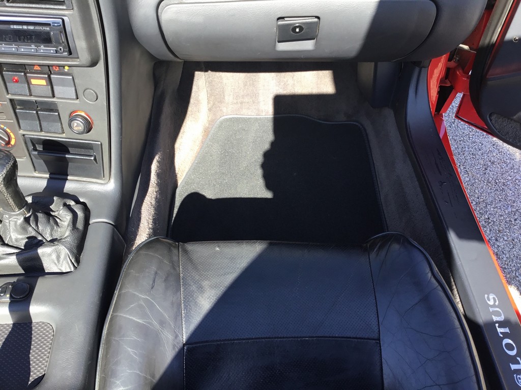 1991 Lotus Elan SE – Online Sale - Image 76