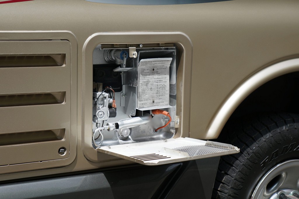 2007 Chevrolet Express 3500 / Roadtrek 210 Versatile – Online Sale - Image 157