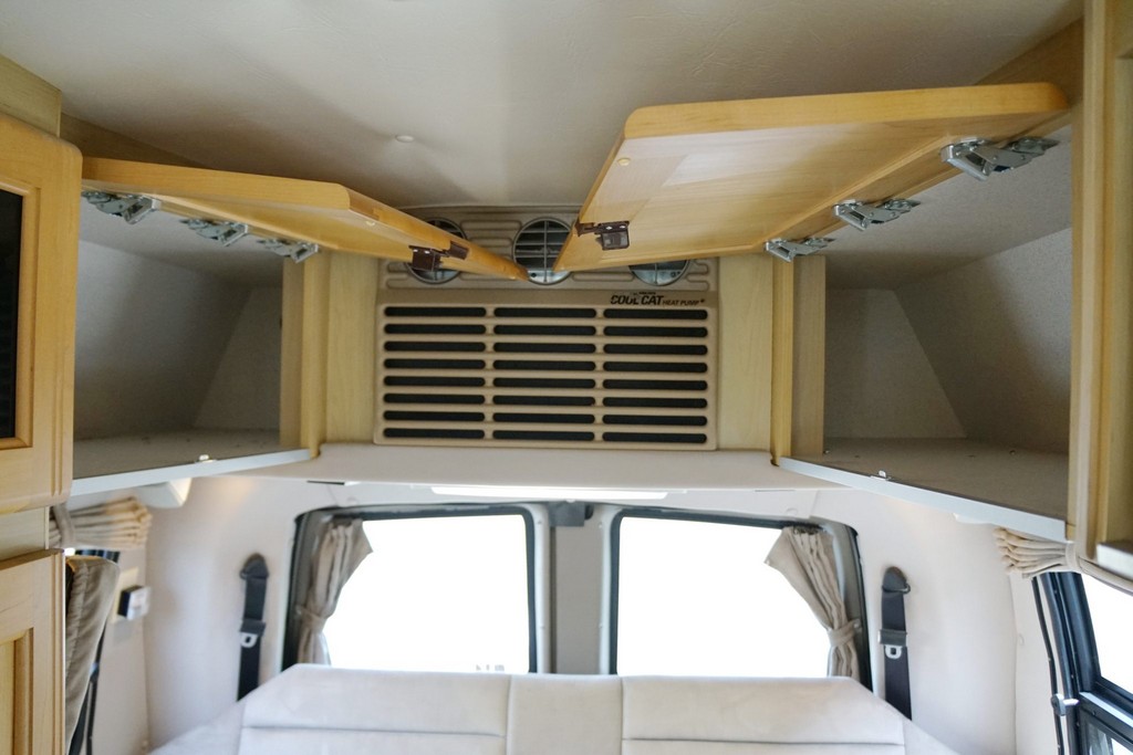 2007 Chevrolet Express 3500 / Roadtrek 210 Versatile – Online Sale - Image 174