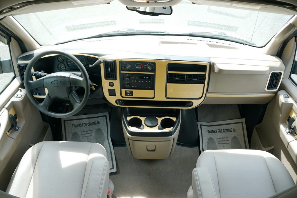 2007 Chevrolet Express 3500 / Roadtrek 210 Versatile – Online Sale - Image 188