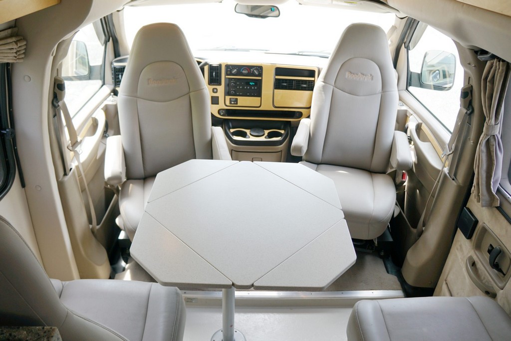 2007 Chevrolet Express 3500 / Roadtrek 210 Versatile – Online Sale - Image 194