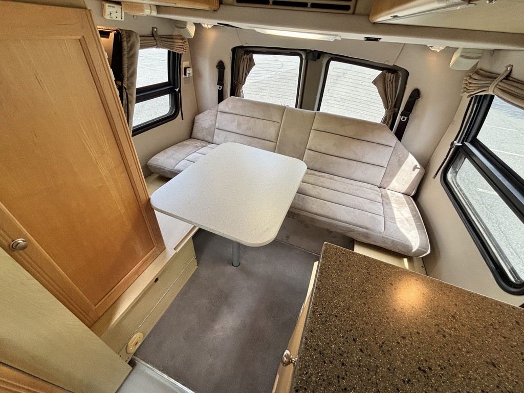 2007 Chevrolet Express 3500 / Roadtrek 210 Versatile – Online Sale - Image 30