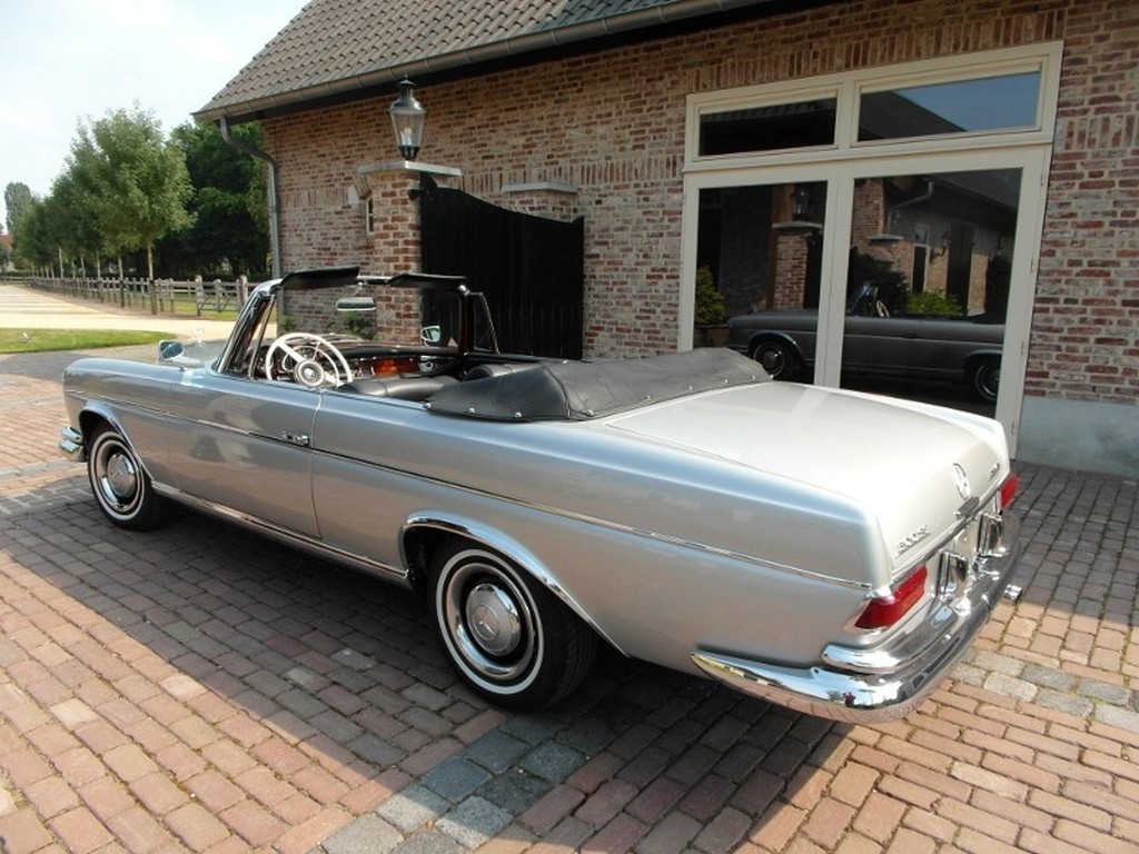 1965 Mercedes-Benz 300 SE – Online Sale - Image 31