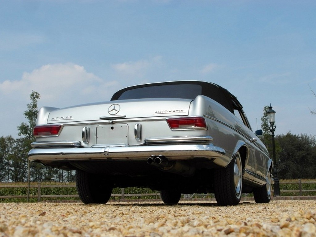 1965 Mercedes-Benz 300 SE – Online Sale - Image 42