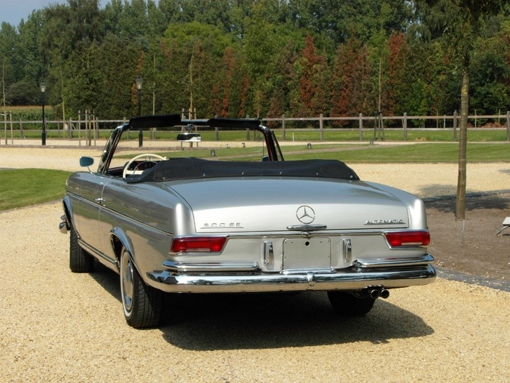 1965 Mercedes-Benz 300 SE – Online Sale - Image 43
