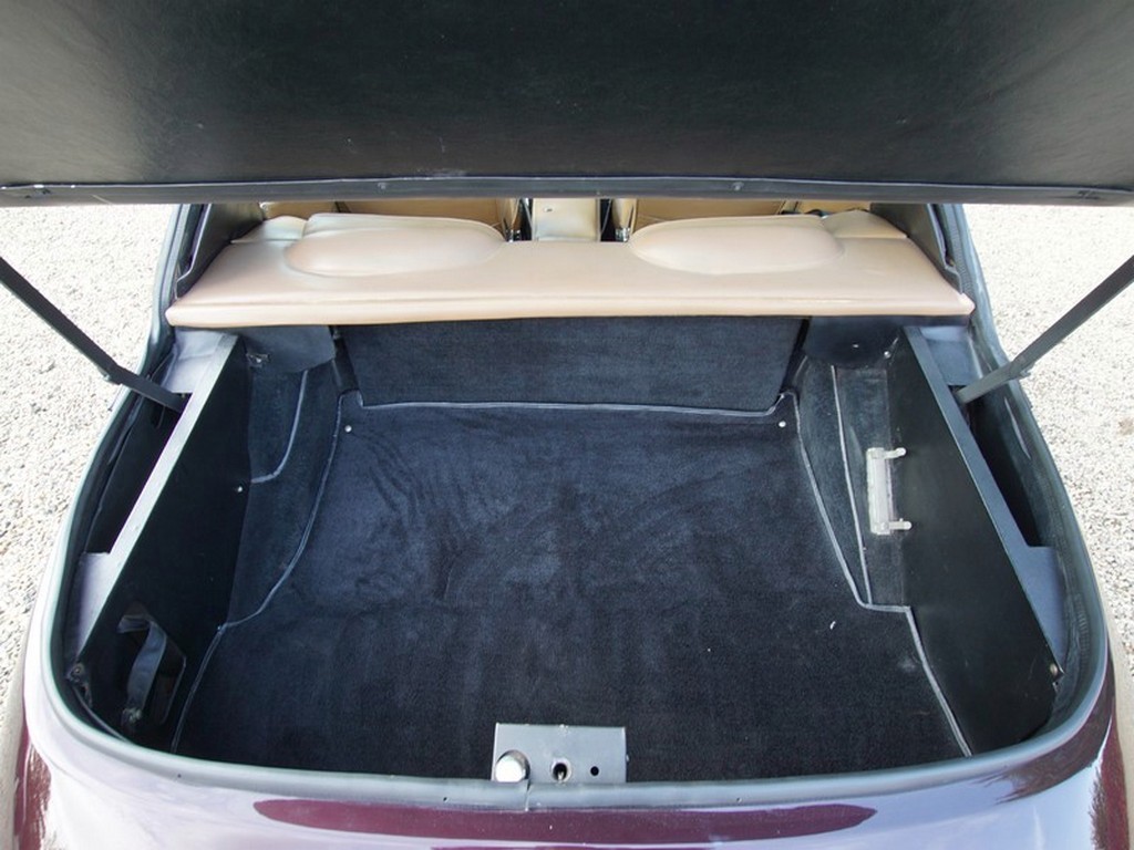 1974 Jensen Interceptor Series III Coupe - Online Sale - Image 59