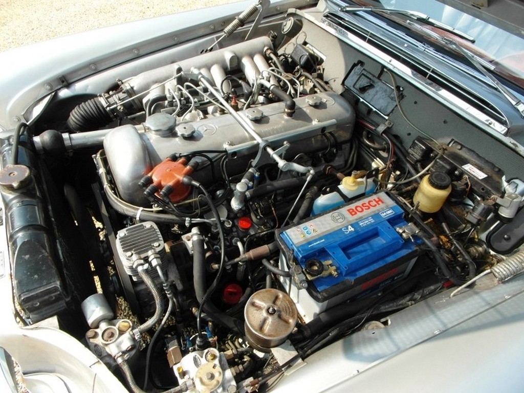 1965 Mercedes-Benz 300 SE – Online Sale - Image 50