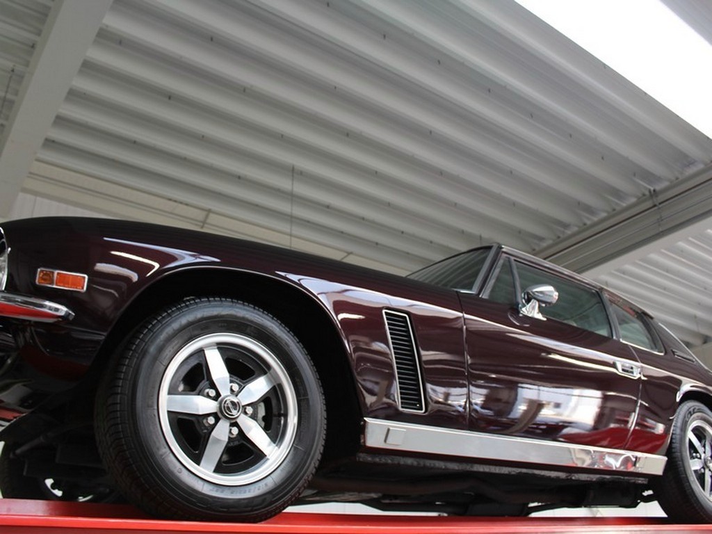 1974 Jensen Interceptor Series III Coupe - Online Sale - Image 10