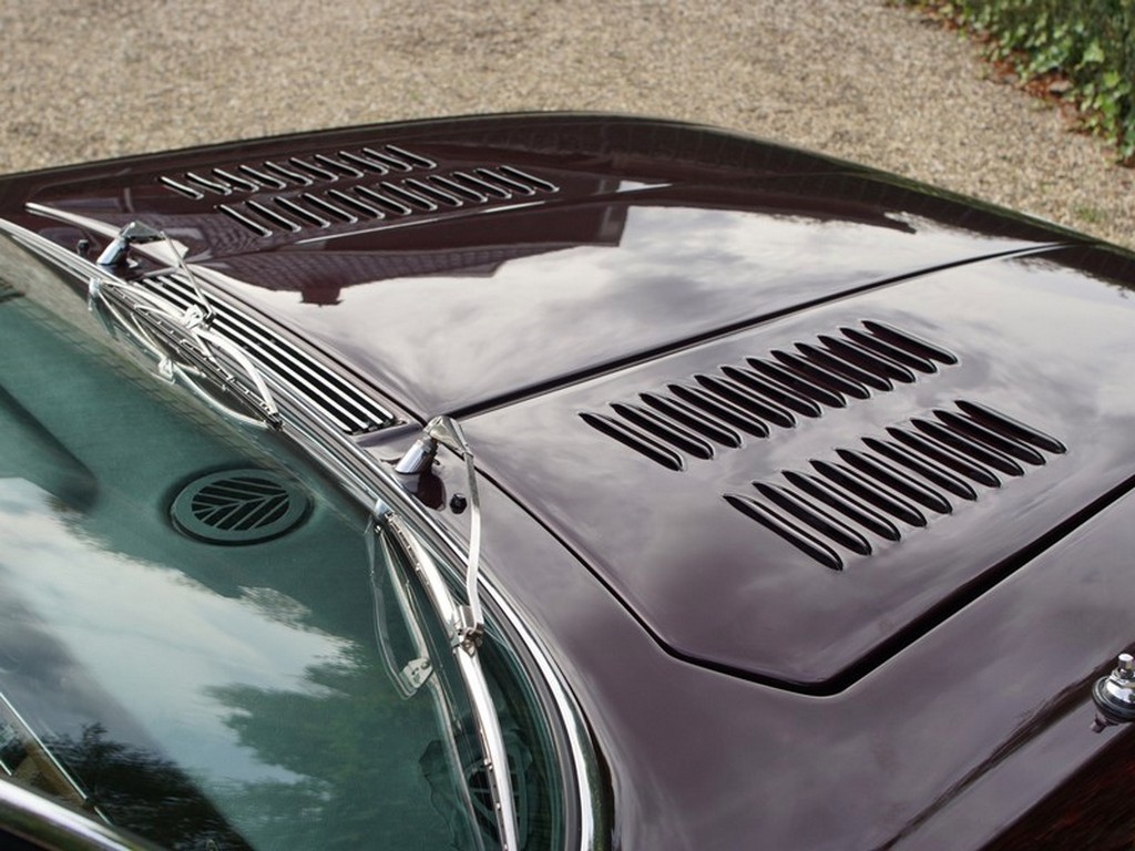 1974 Jensen Interceptor Series III Coupe - Online Sale - Image 14