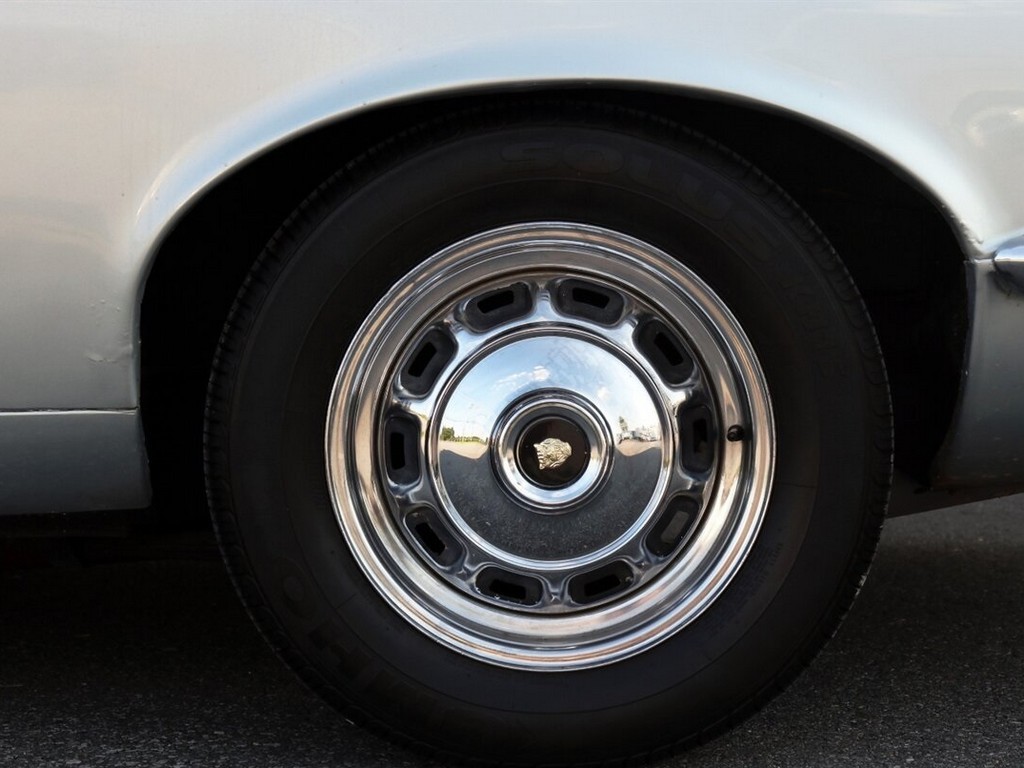 1976 Jaguar XJ6C - Image 36