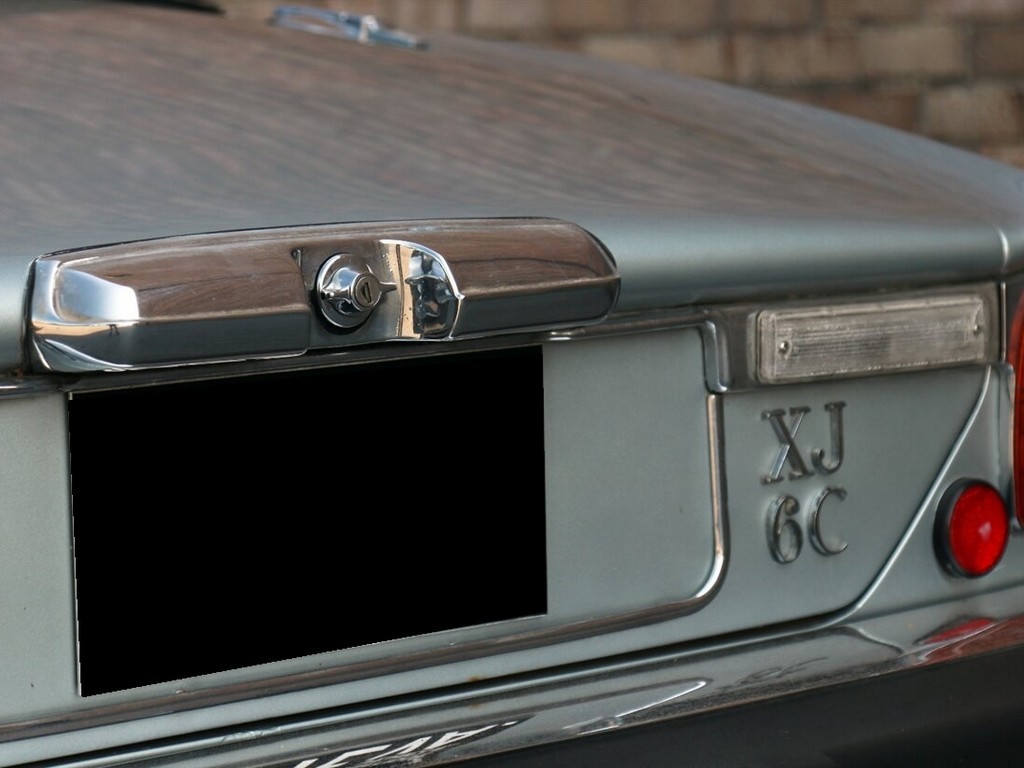 1976 Jaguar XJ6C - Image 40