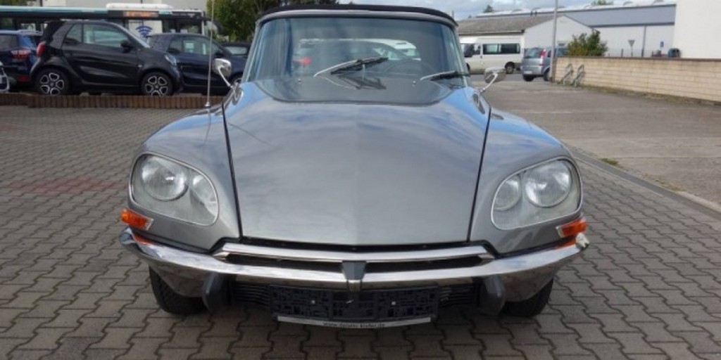 1967 Citroën DS 21 Convertible - Image 30
