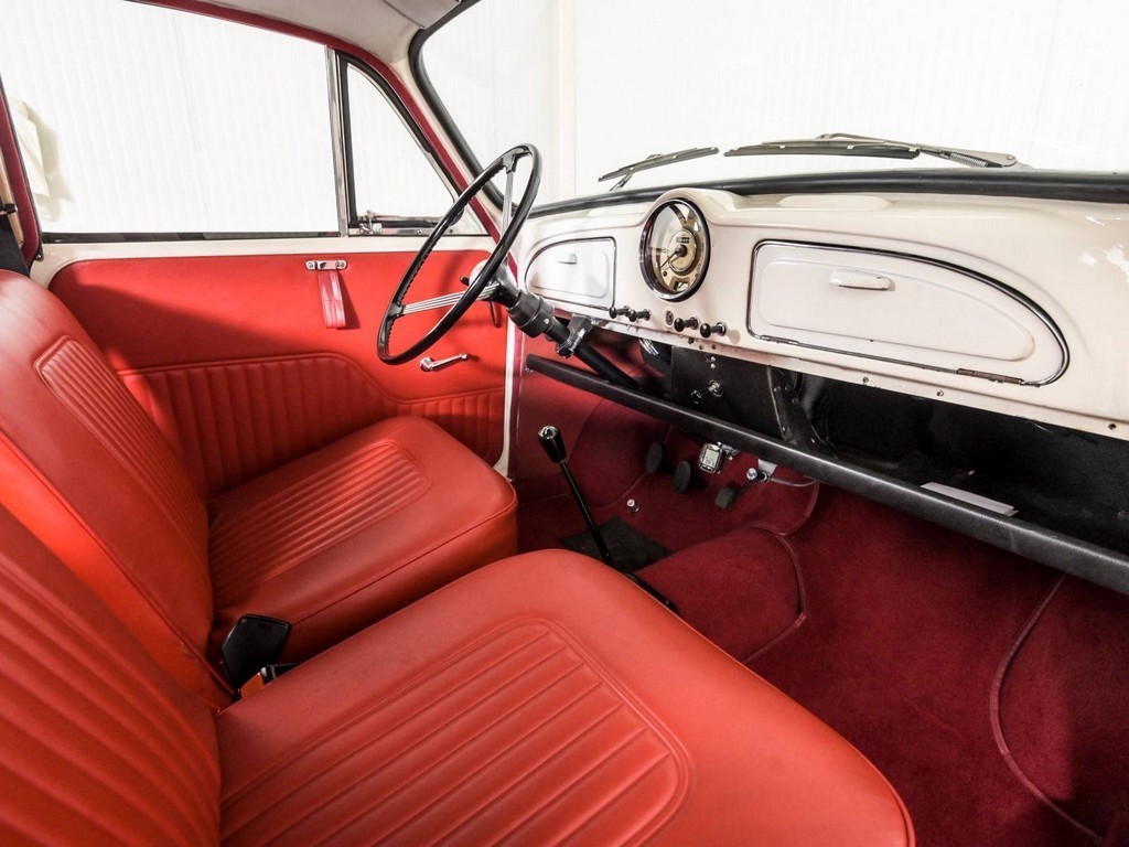 1961 Morris Minor 1000 Traveller - Image 22