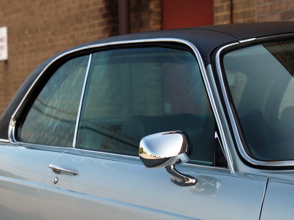 1976 Jaguar XJ6C - Image 60