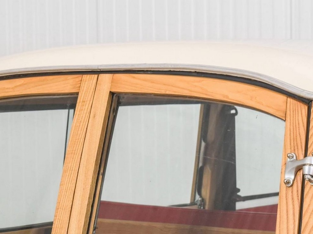 1961 Morris Minor 1000 Traveller - Image 33