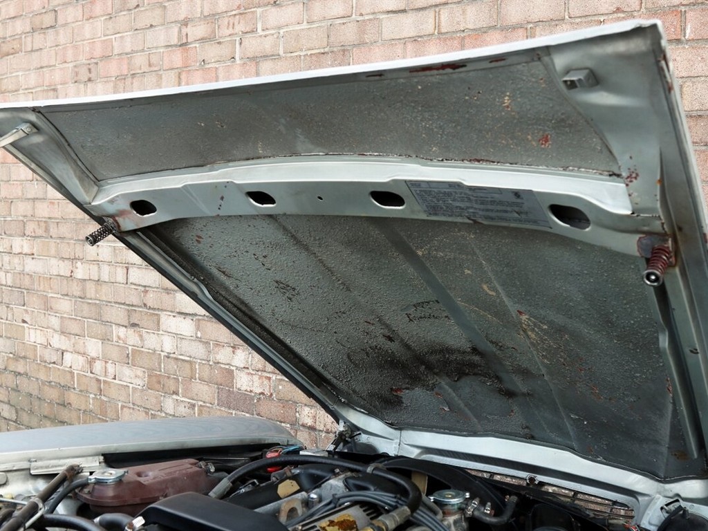 1976 Jaguar XJ6C - Image 96