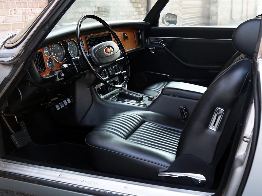 1976 Jaguar XJ6C - Image 6