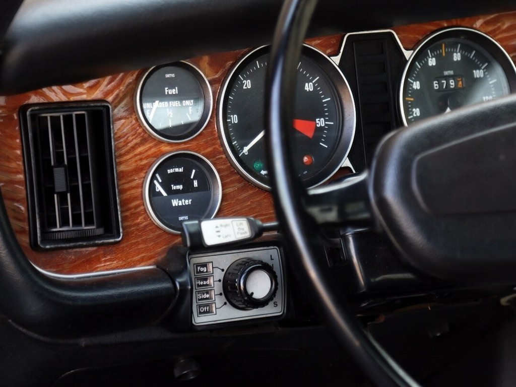 1976 Jaguar XJ6C - Image 25