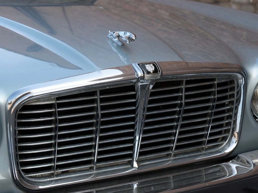 1976 Jaguar XJ6C - Image 26