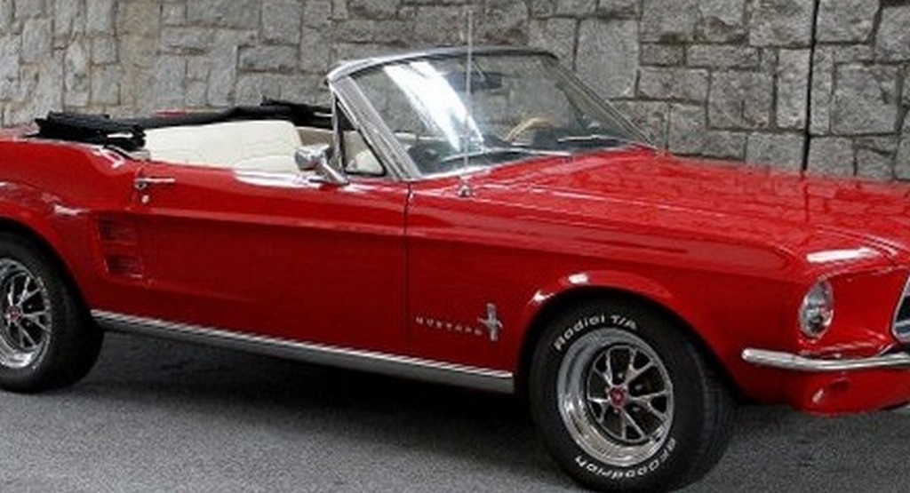 1967 Ford Mustang Convertible Restomod - Image 3