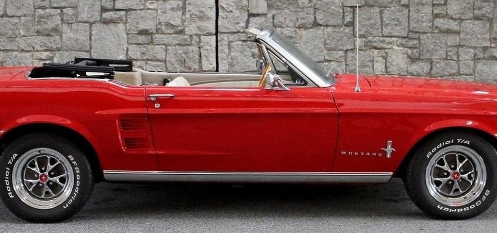 1967 Ford Mustang Convertible Restomod - Image 5