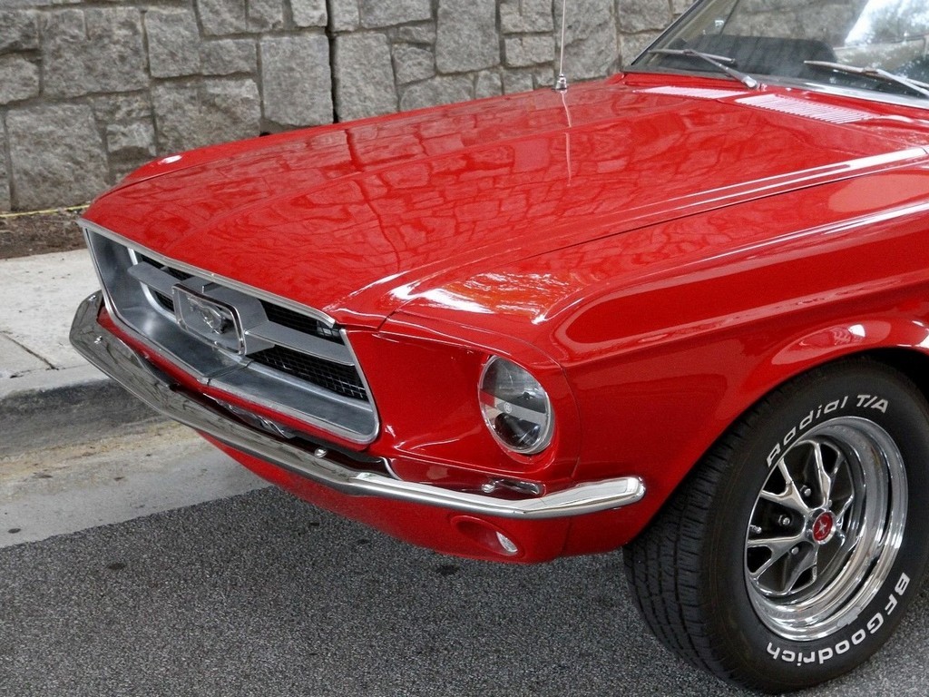 1967 Ford Mustang Convertible Restomod - Image 24