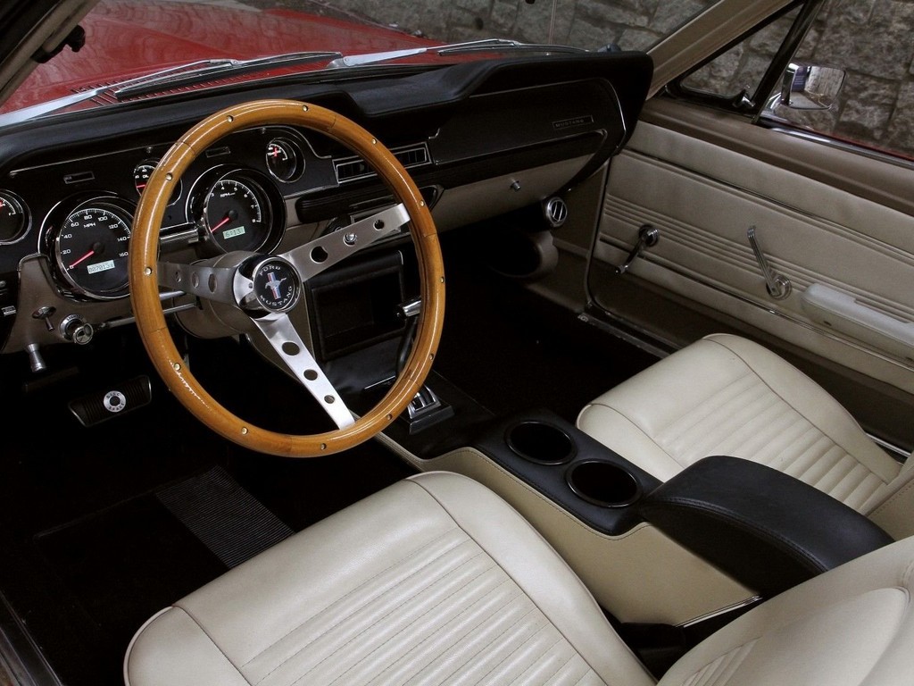 1967 Ford Mustang Convertible Restomod - Image 28