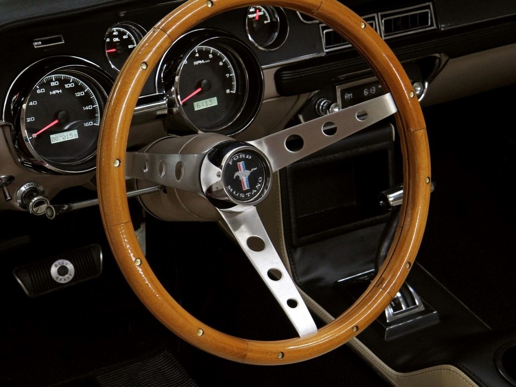 1967 Ford Mustang Convertible Restomod - Image 29