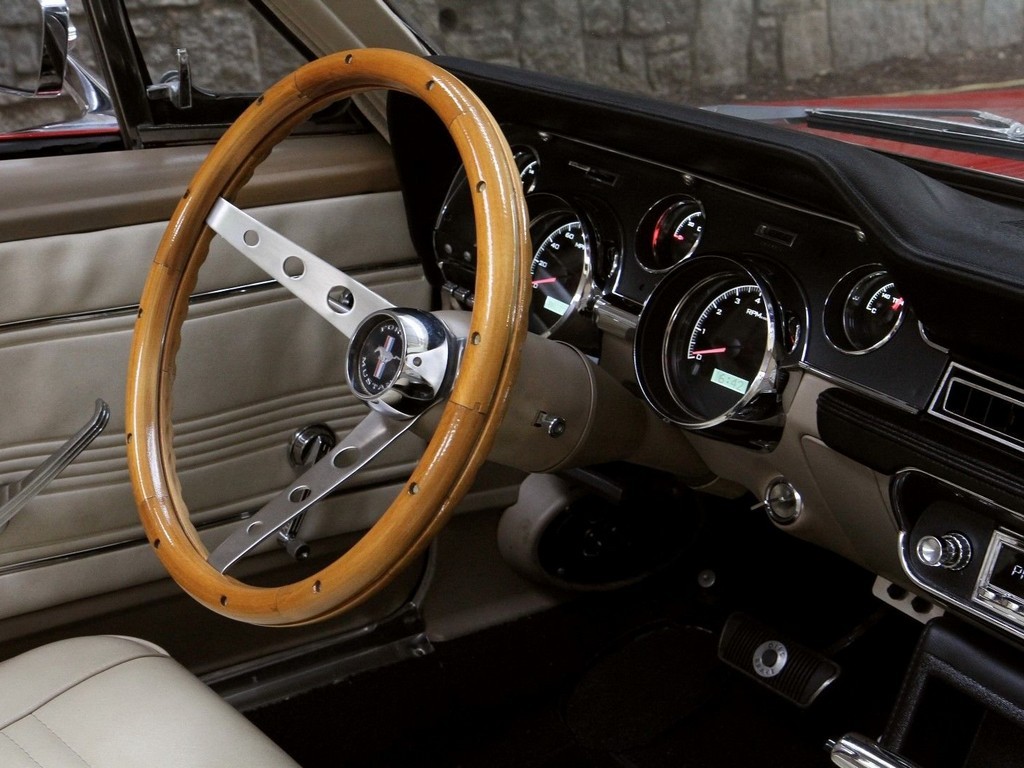 1967 Ford Mustang Convertible Restomod - Image 40