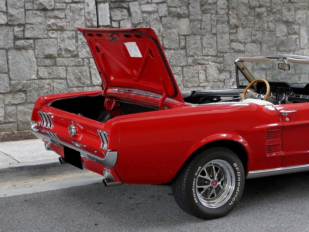 1967 Ford Mustang Convertible Restomod - Image 45