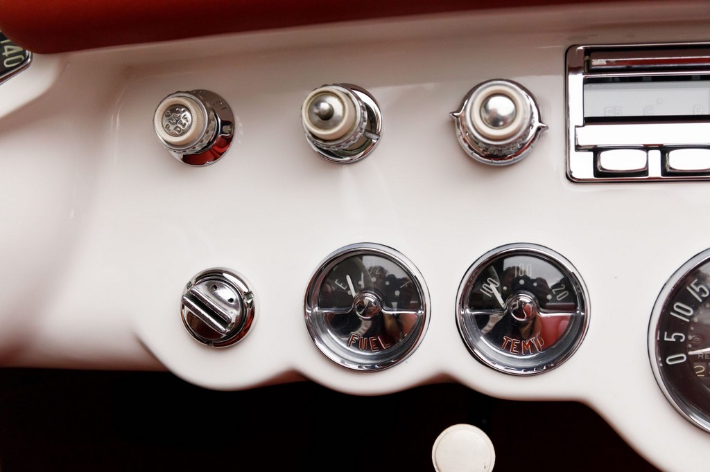 1954 Chevrolet Corvette Convertible - Image 60