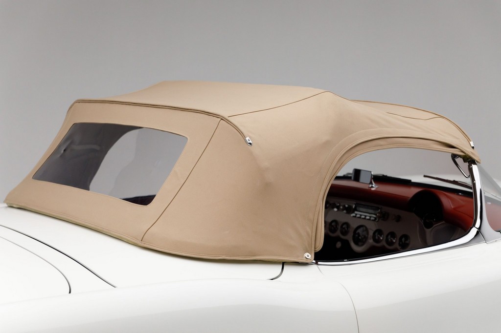 1954 Chevrolet Corvette Convertible - Image 110