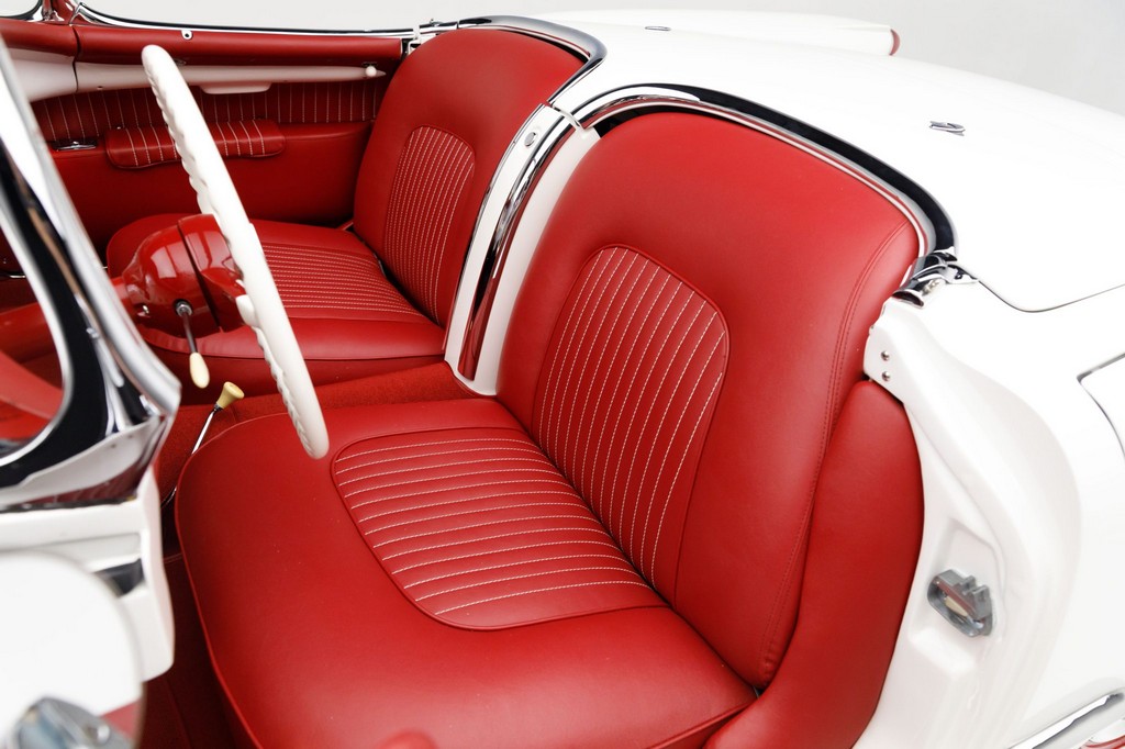 1954 Chevrolet Corvette Convertible - Image 13